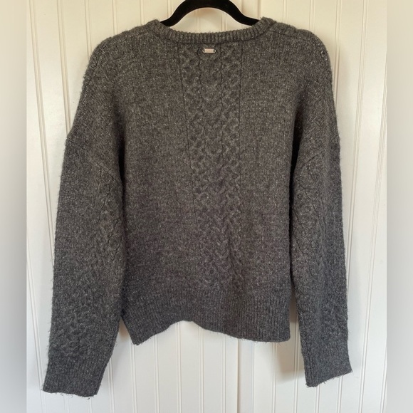 Guess Knit  Sweater - Picture 2 of 4